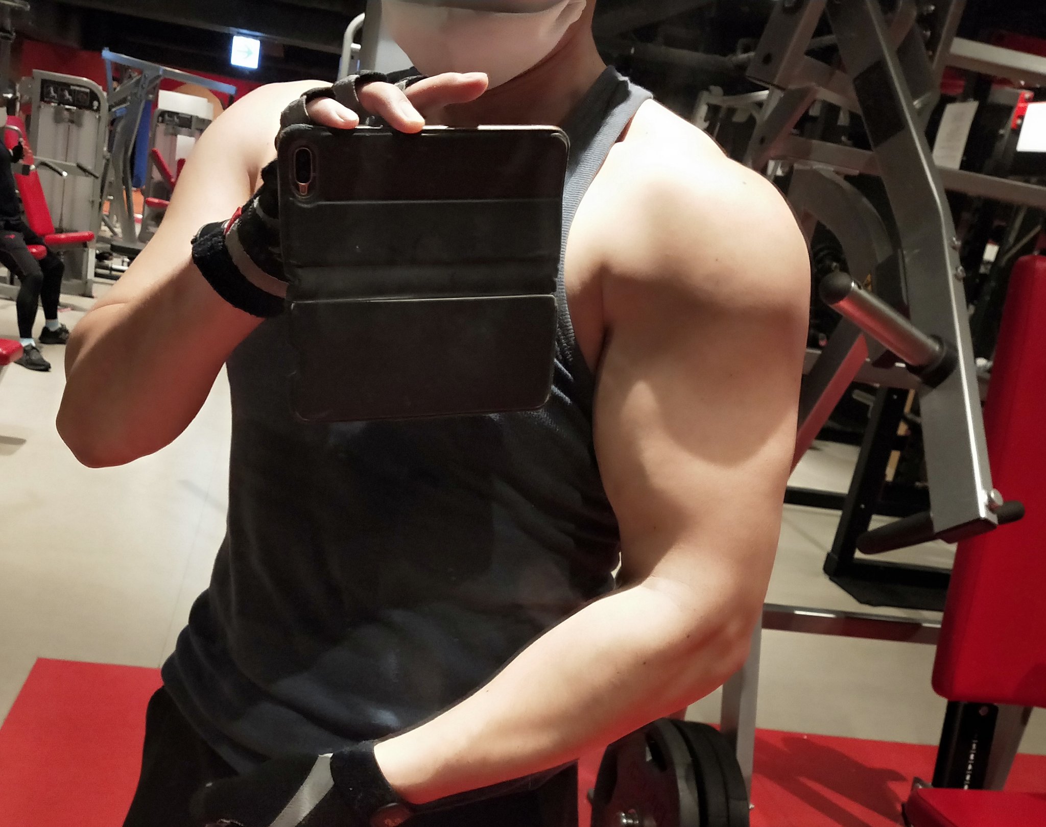 自宅が本格的なトレーニングジムに早替り 好きな時に筋トレOK♪ 筋