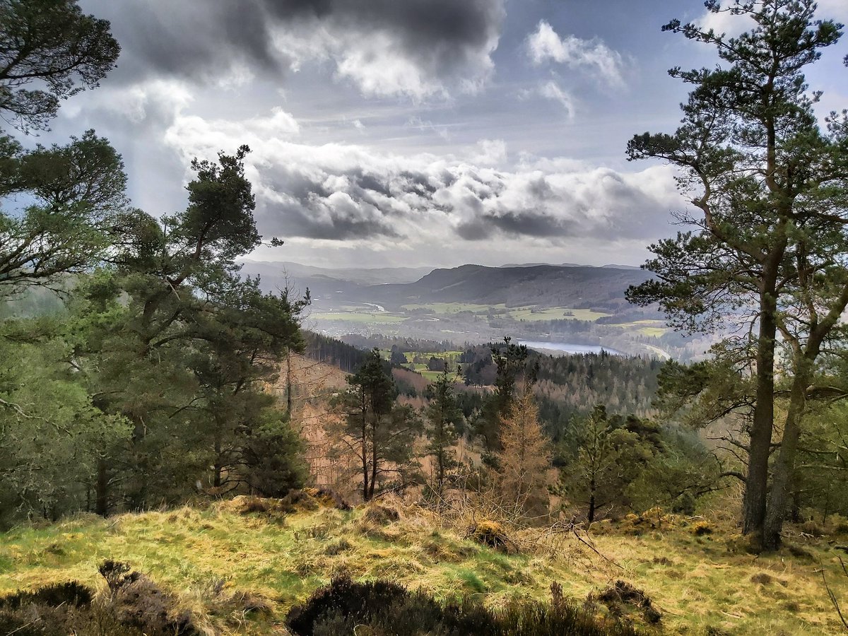 steven_haddow's tweet photo. The clouds are gathering over Pitlochry (from #Craigower) ...  #Pitlochry #TummelValley #TodaysWalk https://t.co/jtmB9rarvG