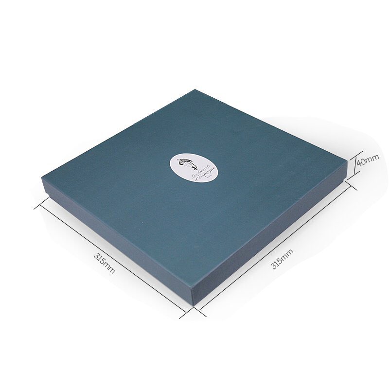 hc_packaging's tweet image. Simple vintage paper packaging giftbbox with logo custom
HC Packaging wholesale high quality paper packaging gift boxes

#papergiftboxes #customgiftbox #vintagegiftbox #alibabagiftbox #hcpackaging #boxcolor #cosmeticsbox #packagingdesign #beautyboxes