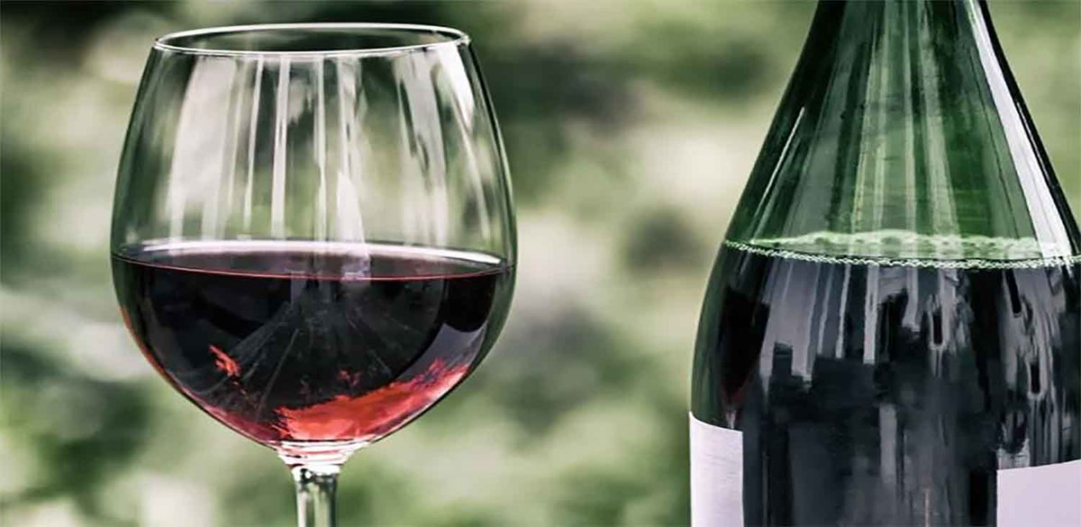 AgroBank_CABK's tweet photo. Nuevas investigaciones constatan los beneficios del #vino sobre la salud.

Especialmente para prevenir algunas enfermedades crónicas como son las cardiovasculares o la obesidad.

👉https://t.co/w7sJgdqGXZ https://t.co/Vyqr5pEskS