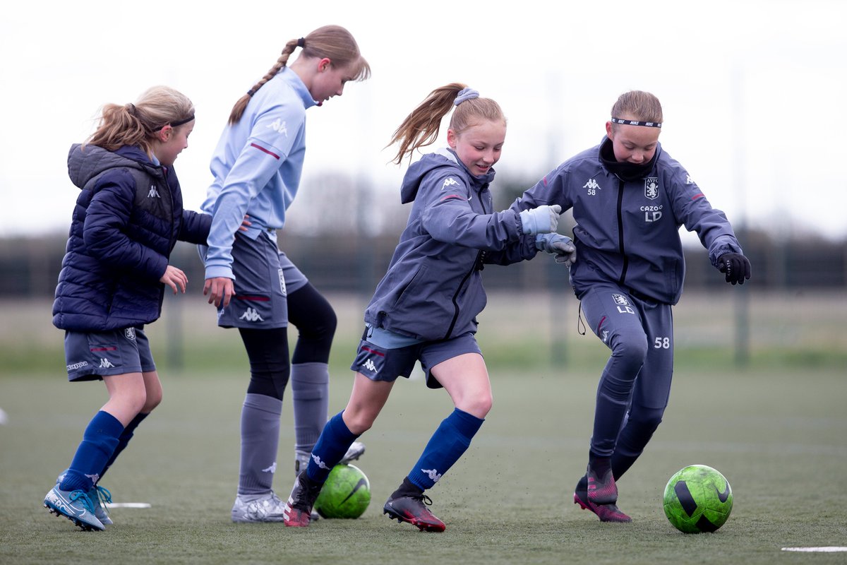 AVWFCOfficial's tweet photo. Our ๐ฅ๐ฒ๐ด๐ถ๐ผ๐ป๐ฎ๐น ๐ง๐ฎ๐น๐ฒ๐ป๐ ๐๐น๐๐ฏ have been put through their paces during this week's Easter training camp! โ๏ธ
A special thank you to our guest, @mattycash622, who came along to support! ๐ https://t.co/Wkv55KPcPL
