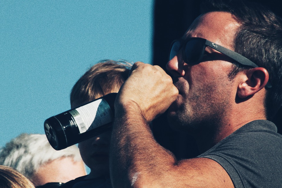Information on Alcohol Abuse
We’d like to give you some information on alcohol abuse, starting with what is alcohol abuse. First, though, take the following self-test. #learnaboutalcoholism #alcoholism #roadtorecovery #awareness #helpline 
Read more bit.ly/31Vl1SP