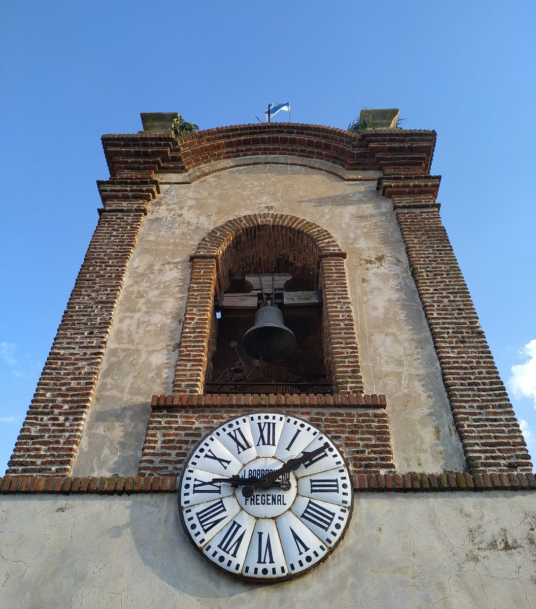 Orgullo frexnense es el Domingo de Milagros, orgullo frexnense es izar la bandera de la Virgen de los Remedios. Siéntete orgulloso por seguir la tradición familiar, por muchos años más!! Muchas gracias por la invitación amigo. <a href="/AngelinCarrasco/">Angeliiin</a>