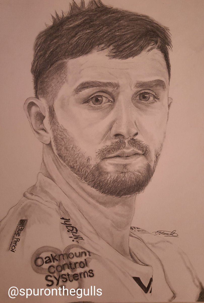 SpurOnTheGulls's tweet photo. The attempted sketch of wing/fullback #alexducker of @AlbionRFC
Can't wait for the rugby to start
#PARFC #plymouthalbionrfc #AlbionAsOne #albialbialbi #rugby #alexducker #drawings #drawing #draw #sketch #sketching #sketches #portrait #portraitdrawing #portraitsketch #portraitart https://t.co/eCqVMwhFq7