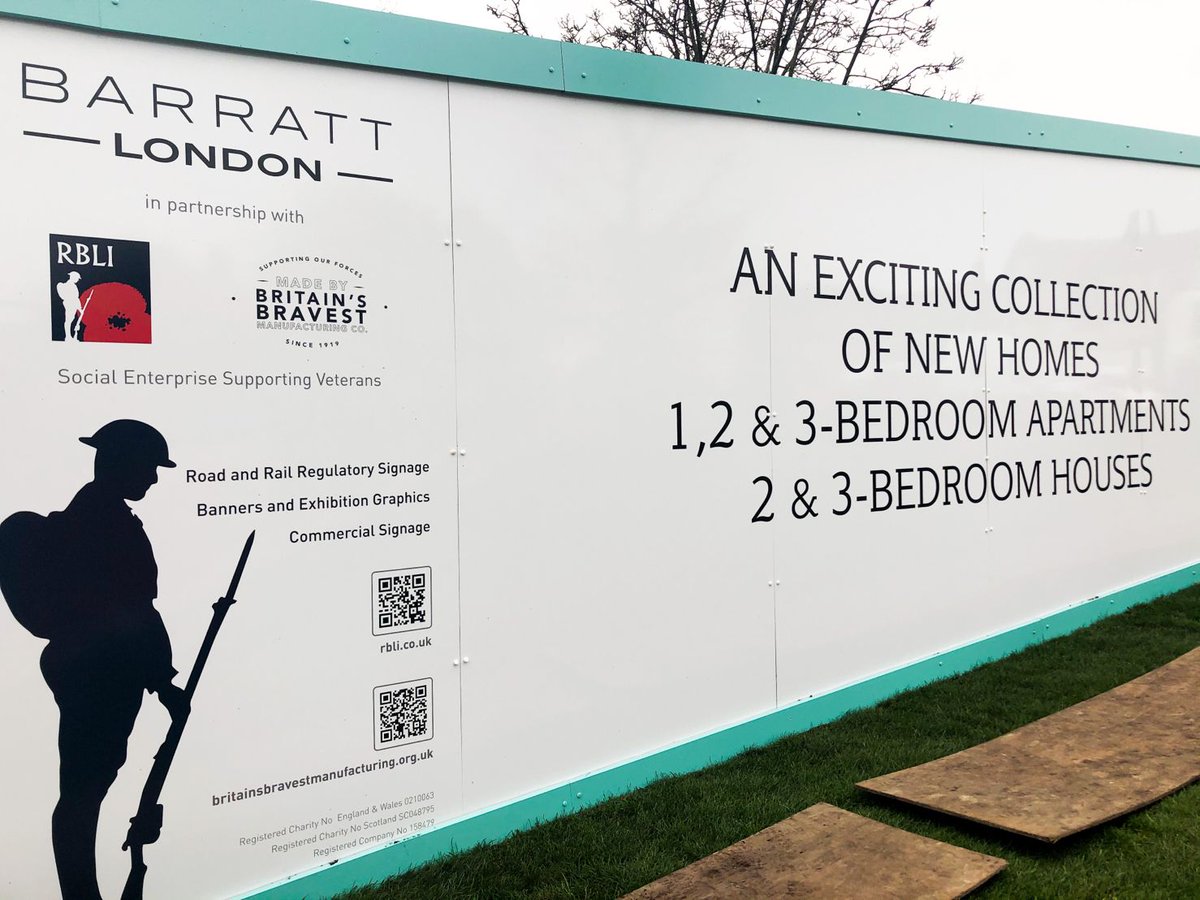 Our amazing team have added another achievement to their portfolio, by creating roughly 60m worth of Dibond hoarding panels for @Barrattplc site in Tooting featuring Tommy! Let us know what you think 👇 #Signage