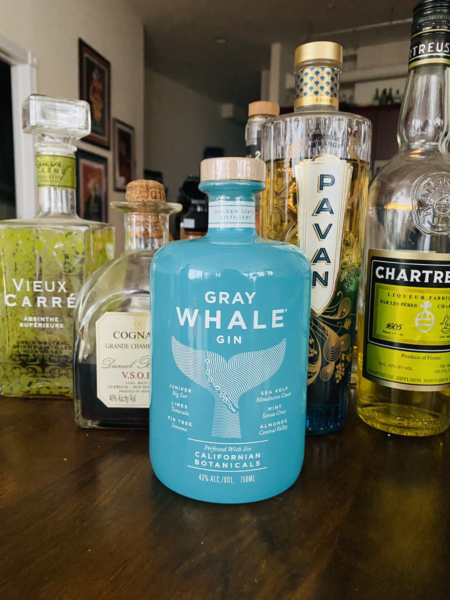 @jimpenola @tdelucci @KrakenRum is my go-to, naturally! A gose (salty beer) would be rather perfect too. Or @CapeMayBrewCo’s Devil’s Reach. Or maybe this lovely @graywhalegin Theresa got me? Decisions!!!