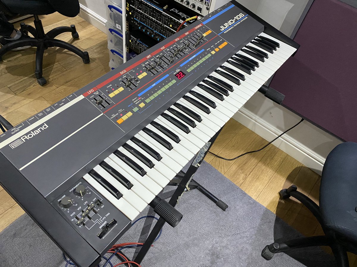 andywhitmore's tweet photo. I’ve owned this Juno-106 for over a year and used it yesterday in anger for the first time! – it works perfectly as I had it serviced when I bought it – wow! – what a synth – I never expected it to sound so good!
I laid keyboards on – “Let Me Know Tomorrow” – Omnivi3e ft Millie https://t.co/AP43izDZML