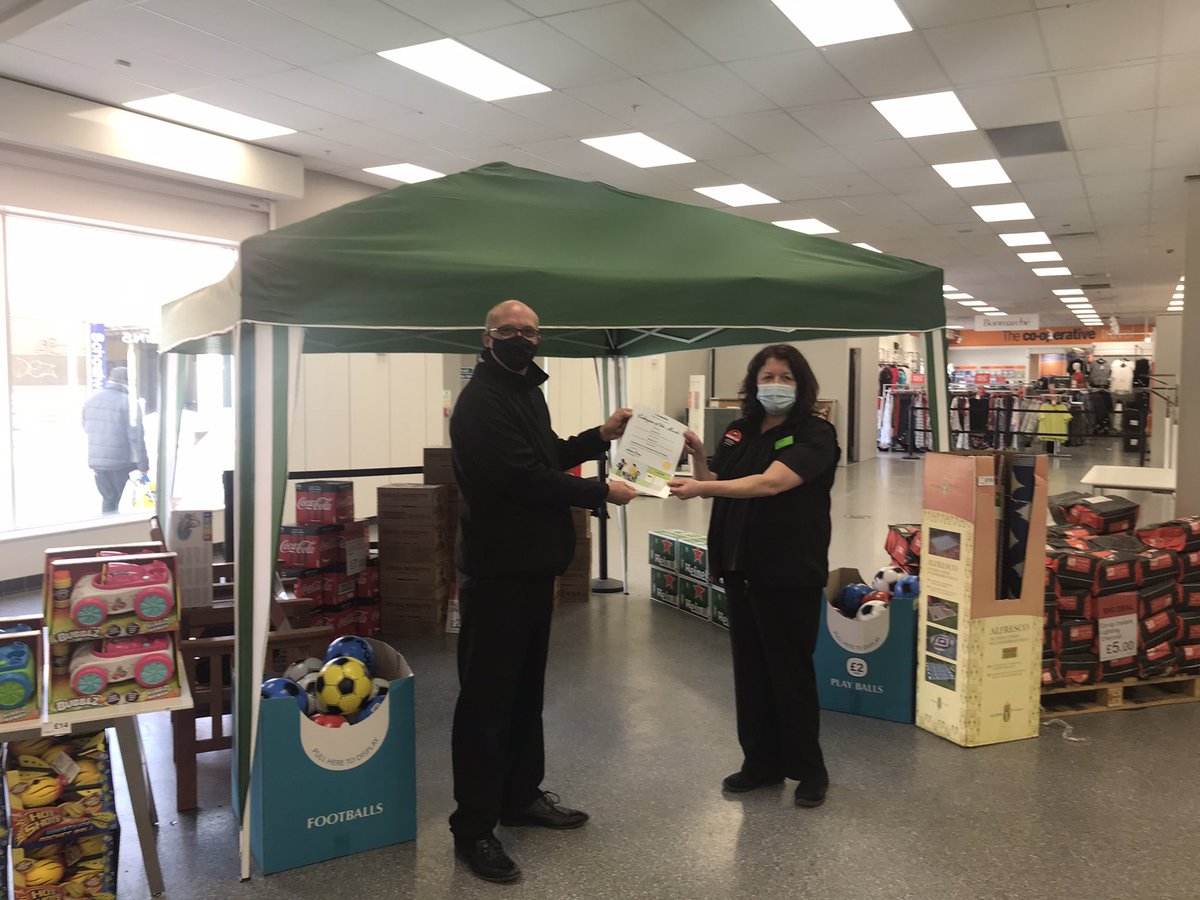 Massive well done to Sue at Erdington for colleague of the month for North Birmingham, her commitment and leadership has been fantastic 👍 you should be proud of yourself and your team @grahamwren2 <a href="/AdrianD93465562/">Adrian Dunn</a> <a href="/ClaireKoziol/">Claire Koziol</a> <a href="/StaceyNewson3/">Stacey Newson</a> <a href="/brooks_gb/">gary@meta-dology.com</a>