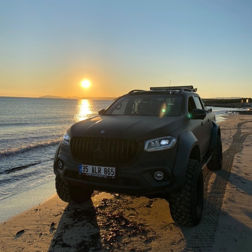 We miss the sun ⁠🌞⁠
⁠
If you are interested in suitable tuning parts for styling your individual X-Class. 🛒⁠germansell.de
⁠
#germansell #carlifestyle #tuning #xklasse #mbxclass ⁠
#mercedes #4x4 #suv #xklasse #mercedesxclass #tuningparts #offroadtrip #offroader