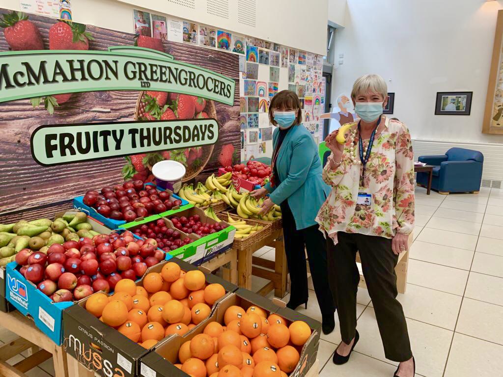 It's Fruity Thursday @SouthTees! If you are a member of staff grab your free healthy treat today at James Cook University Hospital, Friarage Hospital and across the community #steesSTAFF
🍏🍊🍋🍎🍐🍌🍑