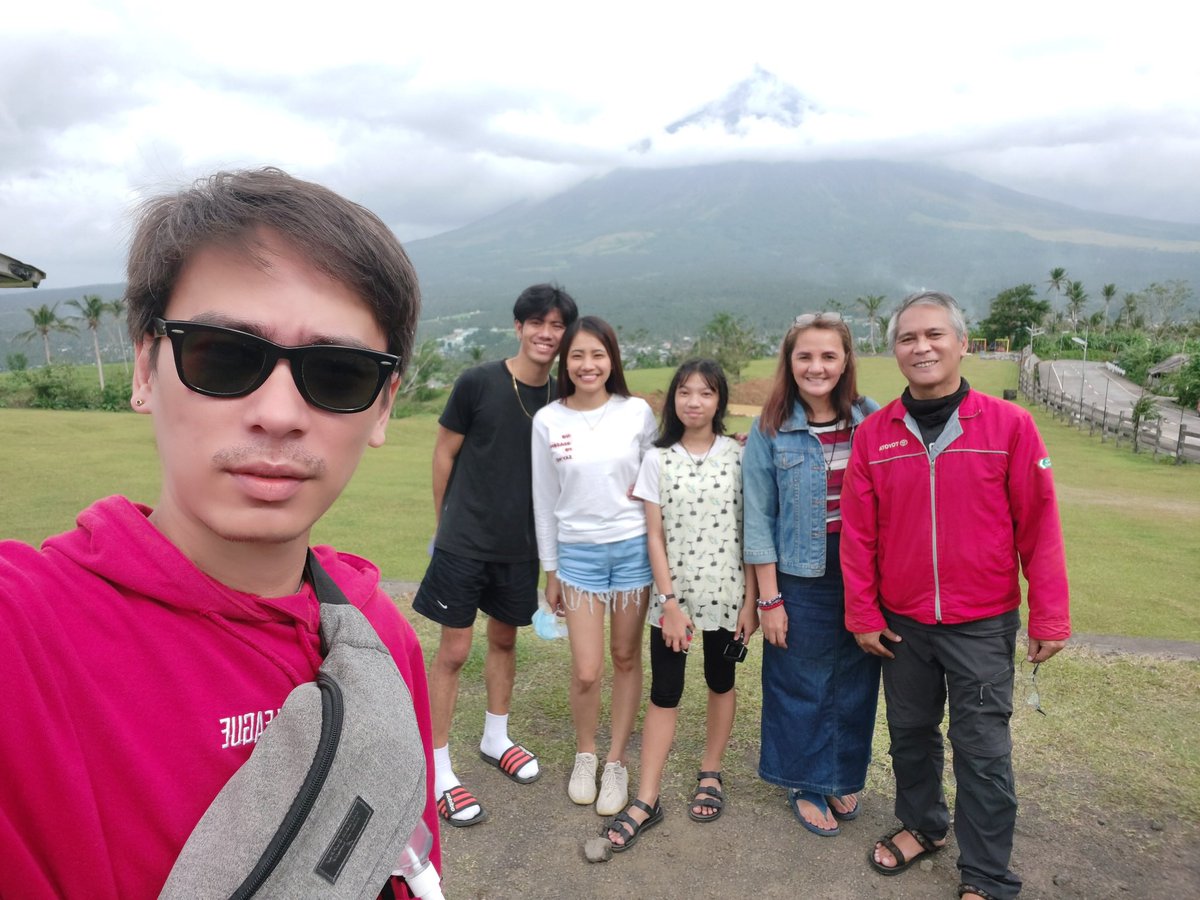 Markieee008's tweet image. When in Bicol 😍👌🏻 #igers #iger #igerph #instagram #instalike #instadaily #family #quintuinanhillsalbay