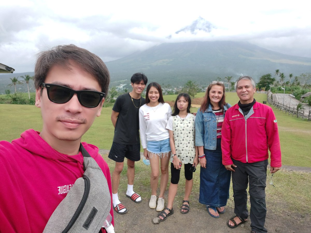 Markieee008's tweet image. When in Bicol 😍👌🏻 #igers #iger #igerph #instagram #instalike #instadaily #family #quintuinanhillsalbay