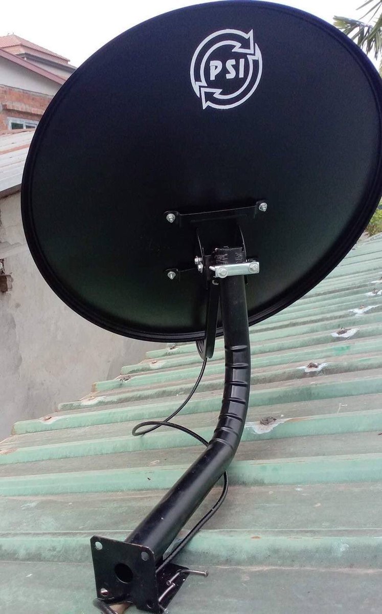 After banning social medias, cutting off mobile and wireless internet nationwide, junta terrorists are now removing and destroying all PSI satellites in Ayeyarwaddy division. They are trying to cut us all from the world. 
#Apr8Coup 
#WhatsHappeningInMyanmar
