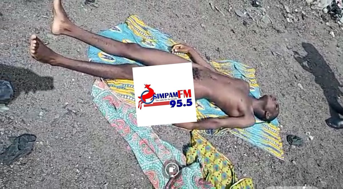 Osimpam955's tweet photo. VIEWERS DISCRIMINATION

YOUNGMAN FOUND DEAD IN WINNEBA
A man believed in his late 20 has been found naked and dead at one of the seashore in Winneba in the central region in the Effutu municipality.

Read more via our Facebook handle @Osimpam955fm https://t.co/BYsLxnysDx