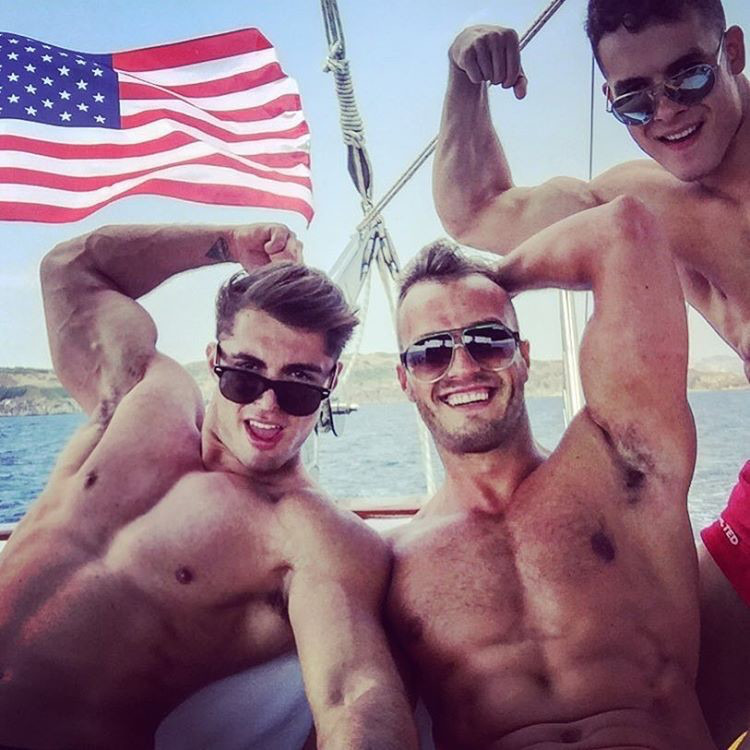 nerdao2's tweet photo. O estilo de Homem Ideal desejado por todo homossexual beta. Impossível ver esses exemplares de machos e não aceitar nosso papel abaixo deles. Perfeitos em todos os sentidos. Homens de verdade! #MachosAlpha #Masculinidade https://t.co/S3Z2iYBt2K