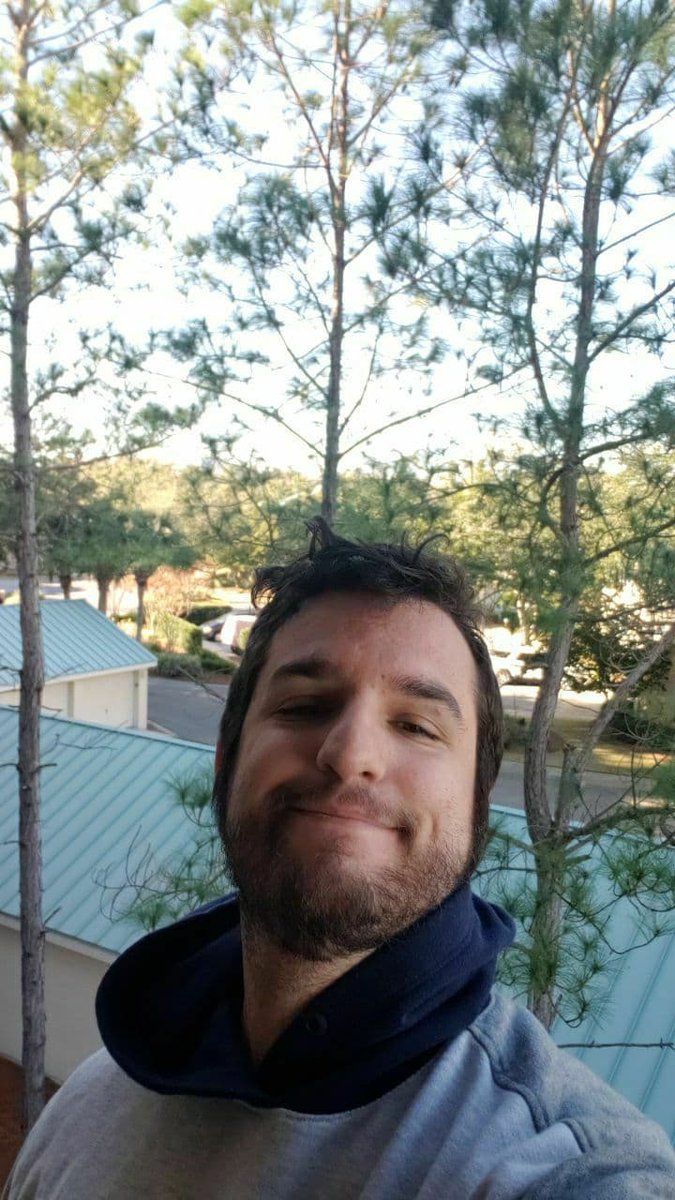 Umbasaone &amp; <a href="/AlexChristB/">Alex Christian</a> (icocountdown) scammed over 2 mil usd with $DEOR and $GOMIX The 3rd scammer known as @VidarTheAuditor is part of the team! Let's not forget Vidar that he exploited <a href="/SwapIceCream/">IceCreamSwap 🍦</a> of 3 mil usd few months ago.More info will follow <a href="/WARONRUGS/">waronrugs</a> @Uniswap_picks