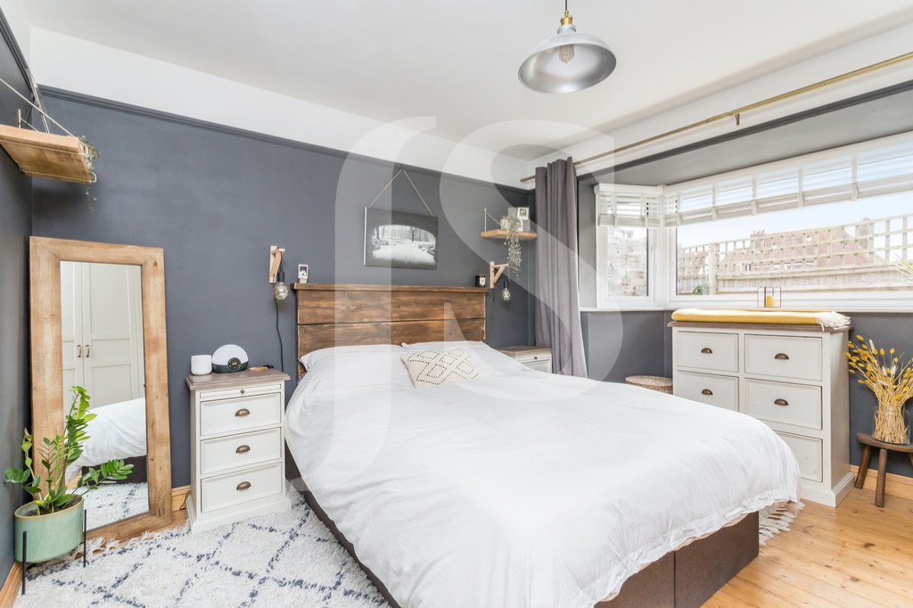 Jacobs Steel | Estate Agents tweet media