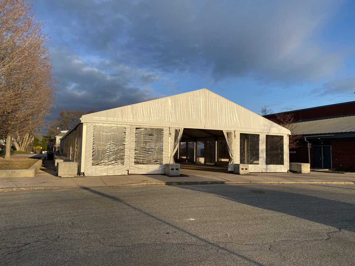 ChenerySchool's tweet photo. The tents are up @ChenerySchool! Sign of of our full return coming soon! #cmscommunity https://t.co/0hyIVHNrR3