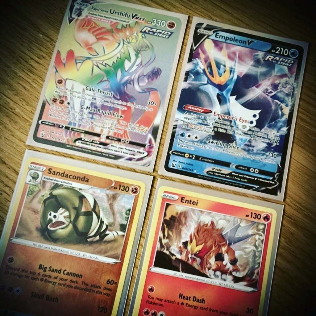 TheElecGamer10's tweet photo. Pulls from a Battle Styles ETB. Loving this set so far!! #pokemon #tcg #pulls #battlestyles #etb https://t.co/buZmr4Gm4n https://t.co/F3pmgYgfd4