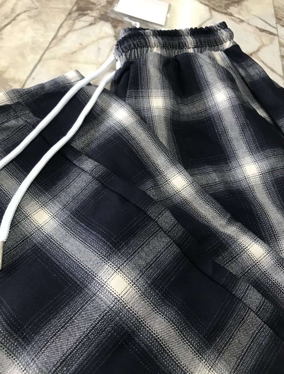 inging2538's tweet image. เรียกว่าชีวิตติ่งคอมพลีสได้ไหมอ่ะ 🥺
ดีใจที่มยองได้ใส่แล้ว ตั้งใจเลือกมากๆ
นับเป็นเรื่องที่แฮปปี้และดีใจมากเรื่องหนึ่งในชีวิตเลย
ฉันรักเค้าาาาาาา 💜😭🥳🥰 #ASTRO  #MJ #Kimmyungjun 
-รอชิ้นต่อไปอยู่นะ🤩-