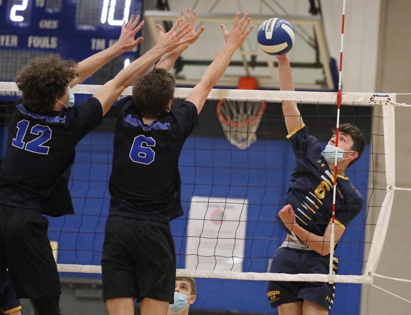 .<a href="/DandC/">Democrat & Chronicle</a> #RochesterNY area High School sports 

Section V girls &amp; boys volleyball scores, photos &amp; match stats from all season. <a href="/victorgirsvball/">VVV</a> have won 7 in a row, <a href="/Rangers_BVB/">Spencerport Rangers Boys Volleyball</a> undefeated. Click- bit.ly/3cLl9cv

@NysphsaaV <a href="/sectionvgvball/">Section V Girls Volleyball</a> #ROC <a href="/sectionvbvball/">Section V Boys Volleyball</a> <a href="/VolleyFX/">VolleyFX</a>