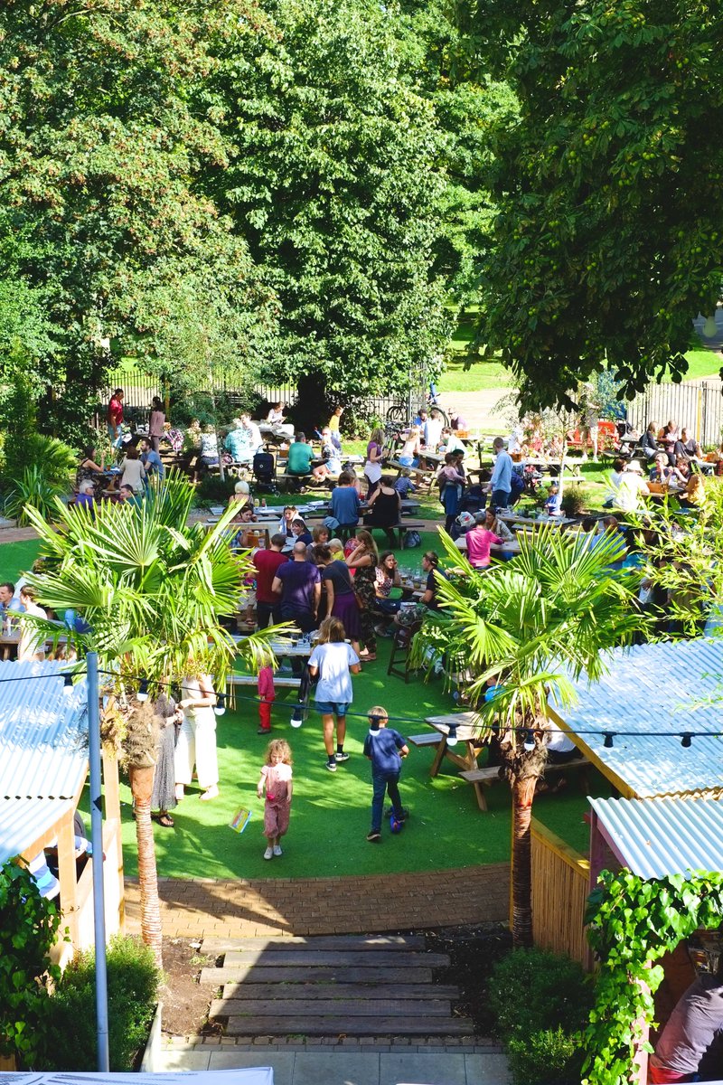 Beer gardens in London: the best pubs and bars for outdoor drinking thelondoneconomic.com/food-drink/20-…