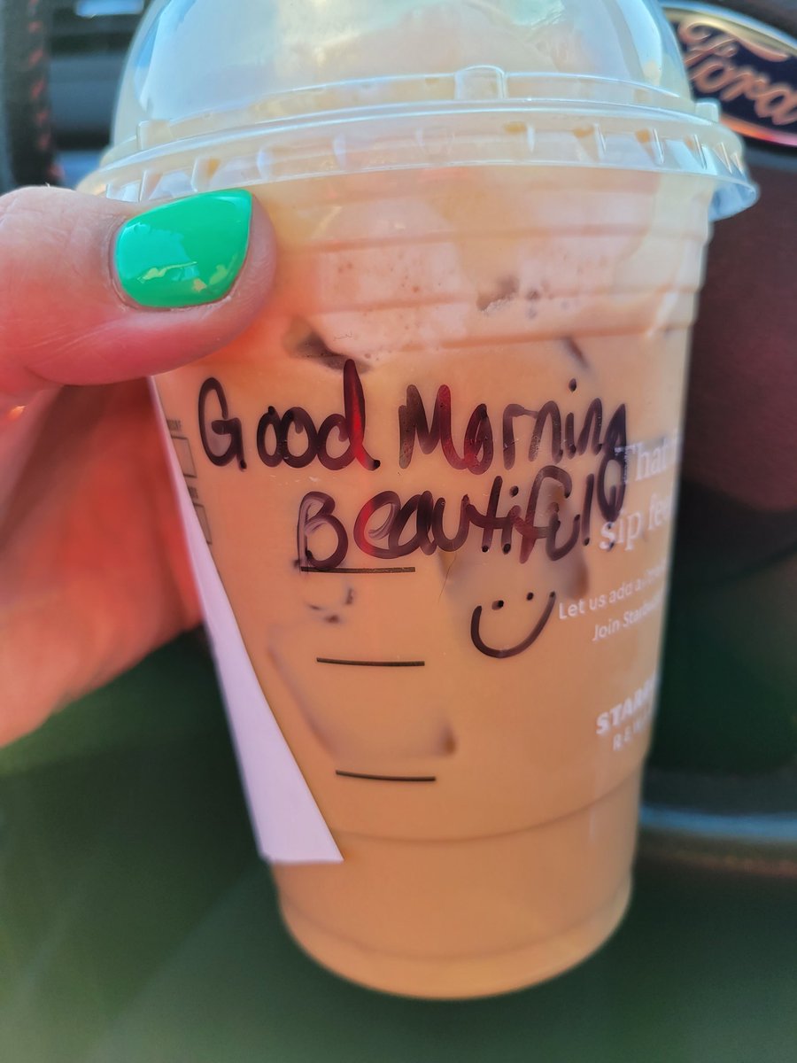 nataszashaft's tweet photo. My mornings๐๐ฅณโค๐๐๐#starbucks #starbuckssquad #sugarfreelatte https://t.co/8PsVOfnff7
