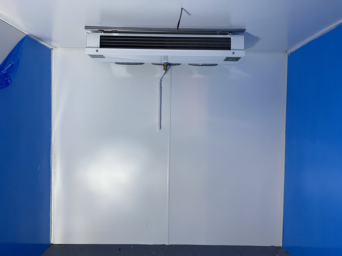 Polarcold1's tweet photo. Coldroom refurb at Radford Butchers in Stoneleigh Broadway @AFRefrigeration @jehallfridge @RadfordButchers https://t.co/vtjWl5JL5d