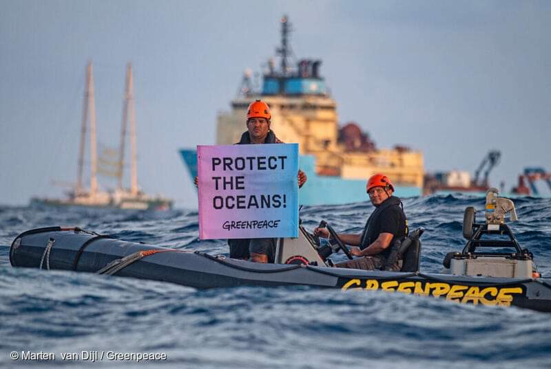 gp_warrior's tweet image. Greenpeace flagship Rainbow Warrior is now on a 3 month voyage in the Pacific Ocean to bear witness and stop deep sea mining before it begins. 

📸martenvandijl / Greenpeace

#NoDeepSeaMining #ProtectTheOceans