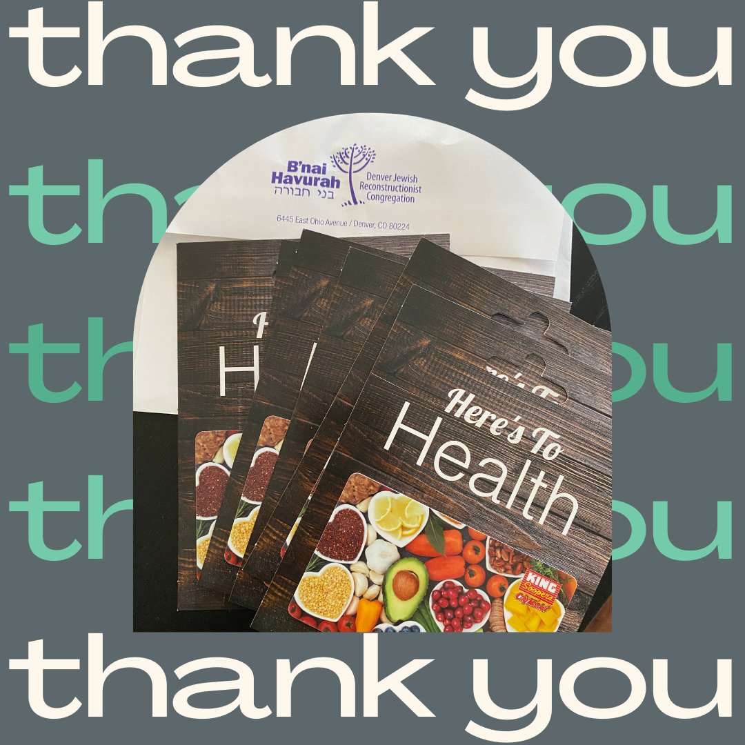 Some folks at B'nai Havurah gave us all these King Soopers gift cards! 

We will use these to purchase fresh food so immigrants released from the ICE detention center have healthy, delicious food.

Thank you!!

#neighborshelpingneighbors #mutualaid #casadepaz