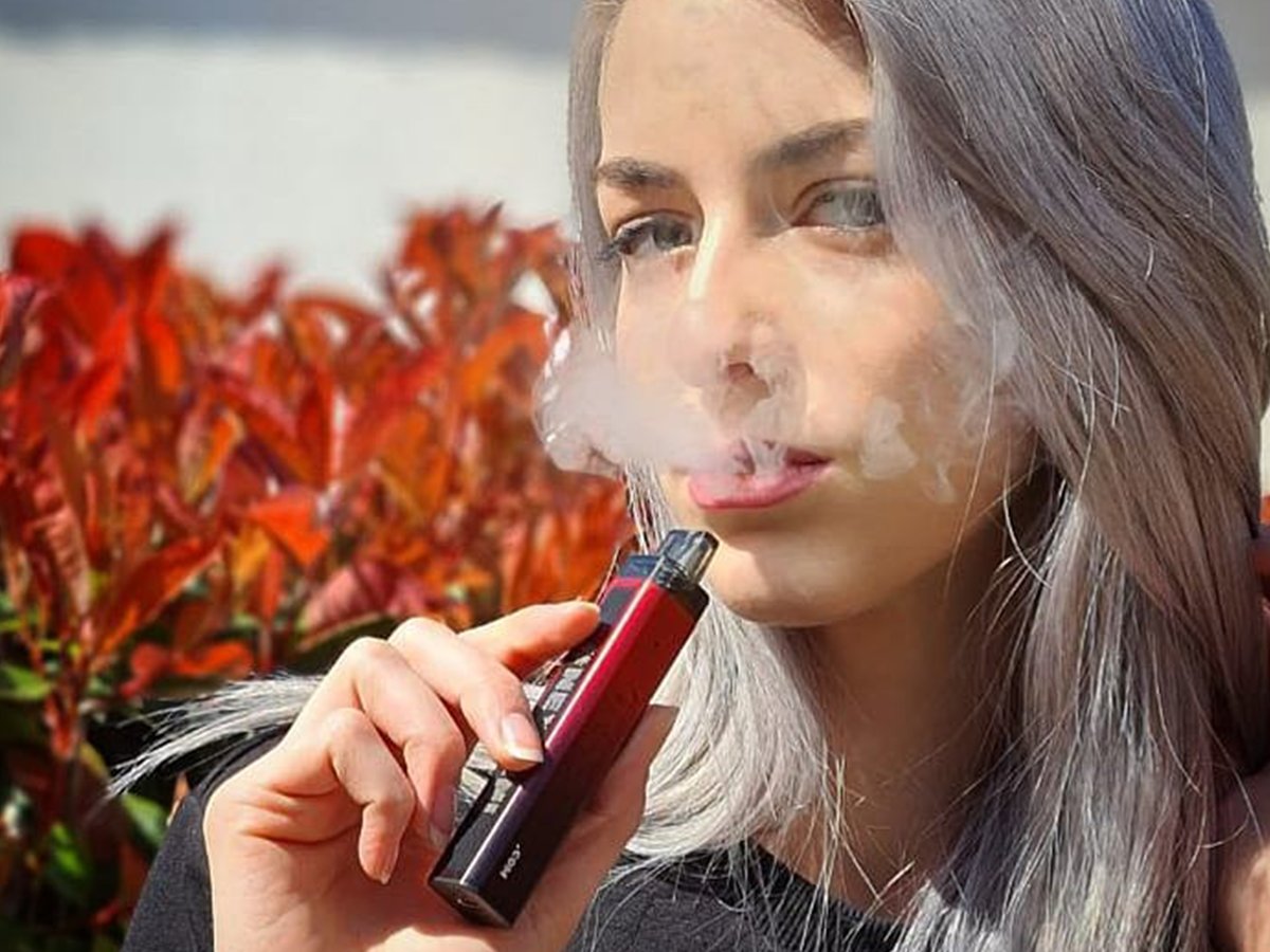 OFRFbrand's tweet photo. The slender appearance of the OFRF NEXMINI Pod makes it a very compact and stylish pod. This mesh vape pod is easy to carry and available in seven colors.
๐ธ@annavaper.dollsvapo
https://t.co/5zXoQmXCv4
#OFRFbrand #vape #mtlvaping https://t.co/99Jncwtw3z