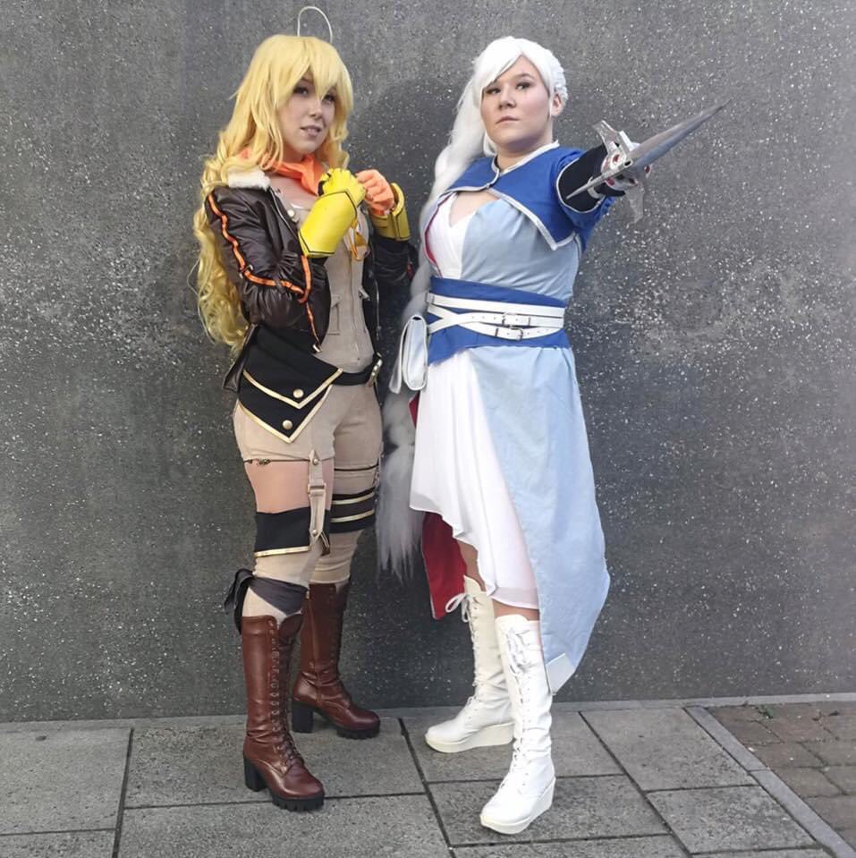 duodawn_cosplay's tweet photo. Sending love and support to @TheMilesLuna today! Thank you for everything that you do for us. We love you Miles! 
#RWBY #RWBYCosplay #duo https://t.co/OEcBnrdhYJ
