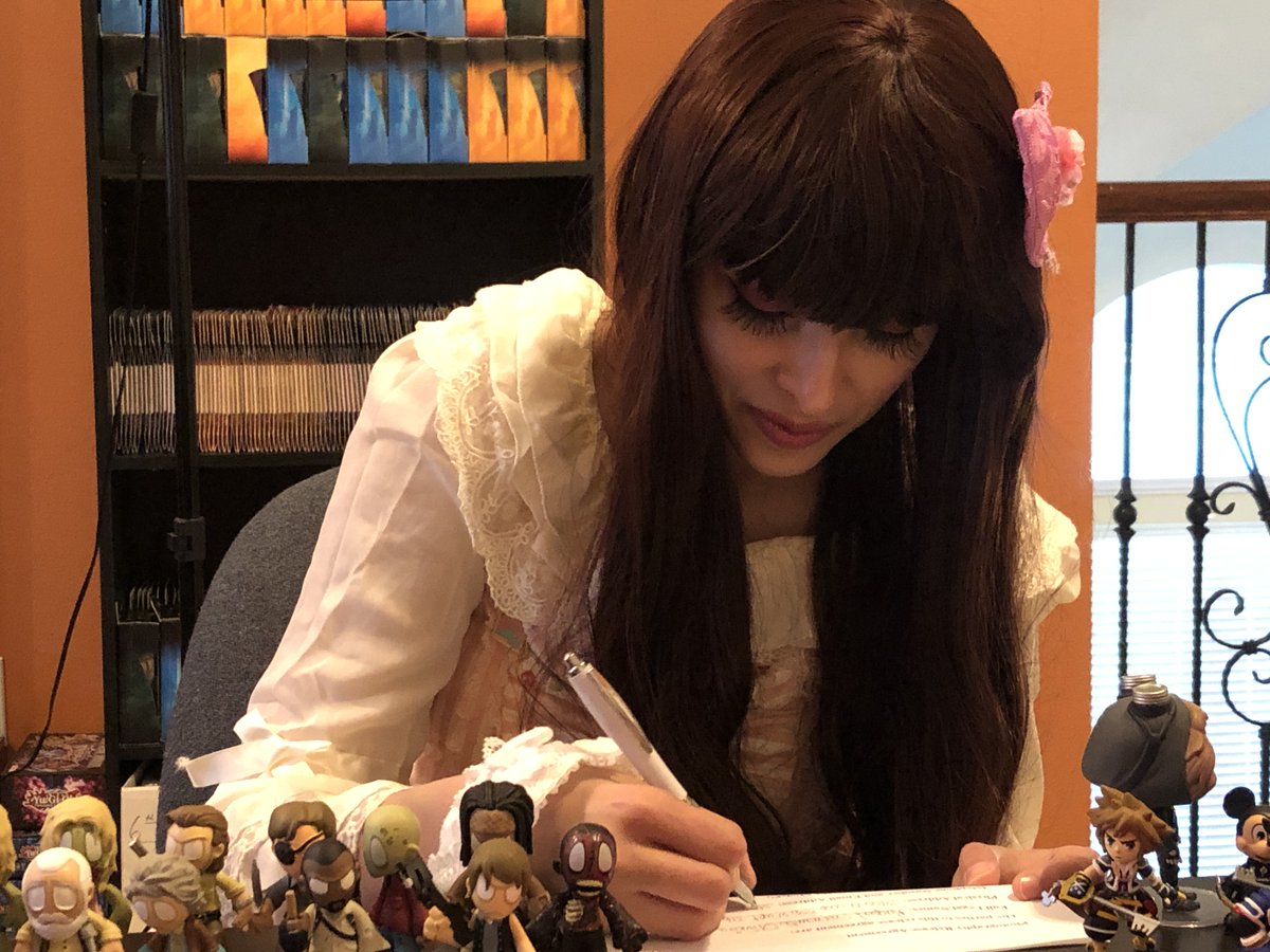 We are buying all Magic the Gathering, Pokemon, Yugioh, Anime Figures, Funkos, Collectibles.

We offer cash. Or Zelle, Paypal, etc.

We will match any BUYLIST you find online.

Email us today with what you have : tony@runrex.com.