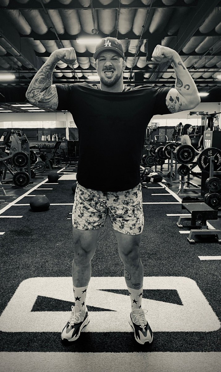 BrendanSchaub's tweet photo. Thiccc boy summer is coming ☀️ https://t.co/dh7czqLf9O