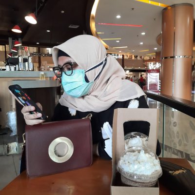 devitaafriska's tweet photo. #NewProfilePic https://t.co/ABW4KJONr5