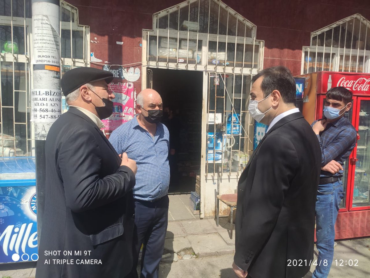 ismayilli_icra's tweet photo. İsmayıllıda yoluxmaların qarşısının alınması istiqamətində tədbirlər davam edir
Ətraflı: https://t.co/A65ZcNmmjV

 #Azərbaycan #İsmayıllı #Azerbaijan #ismailli #covid19 #peyvənd #Bizbirlikdəgüclüyük https://t.co/vz9eEE0Cb3