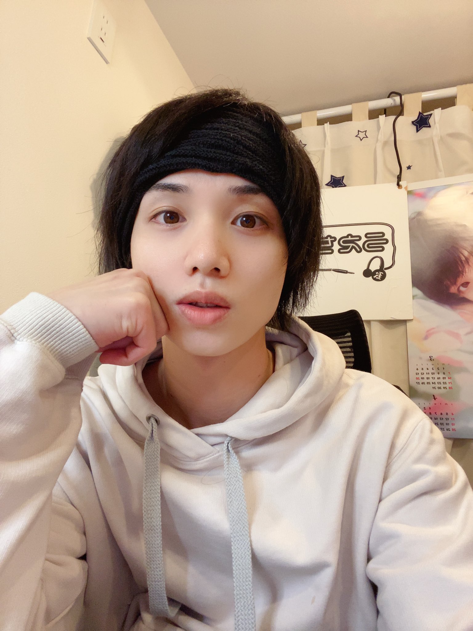 Twitter 上的 植田圭輔 まったりしゃべらnightご視聴ありがとうございました お腹いっぱい 腹筋して寝ます笑笑 おやすみなさい T Co Sobkhix92d Twitter