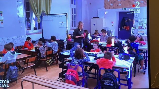 Je me réjouis de cette issue car la vitalité de nos territoires se traduit aussi par le renforcement de l'enseignement des langues, en l'occurrence occitane-béarnaise et basque, comme ici par exemple à l'école publique bilingue d'Urepel.