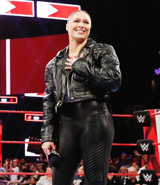 Ronda.rousey \u003d Smackdown queen on 