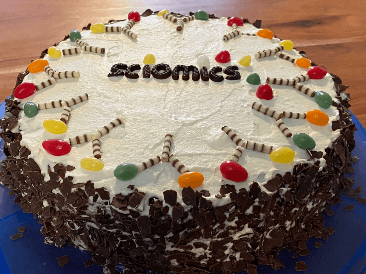 sciomics's tweet photo. #Kudos to Katrin H. from our scientists' team at @sciomics for one year of great work. Here's to many more to come!
#HappyWorkAnniversary #PrecisionBaking https://t.co/2seCWCnanb