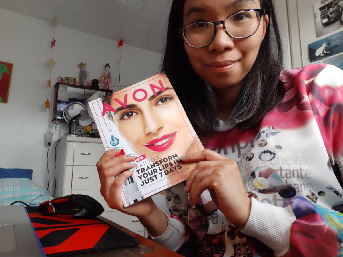 MisschicAsmr's tweet photo. As of tomorrow, I'll have my first day off from work in 10 days! I'm in the middle of editing part 2 of my work from home vlog which will have typing, soft speaking, some tapping & rain sounds. It should be ready for Friday or Saturday! #selfie #avonrep #asmrvlog #wfh https://t.co/z8bx30gQBN