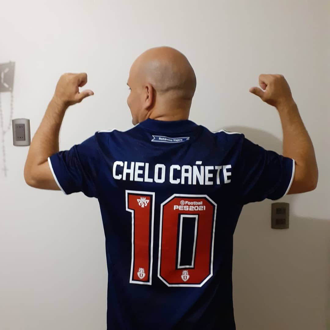 TuExito_MiExito's tweet image. Llegó mi regalo de cumpleaños 👏👏👏 ahora a apoyar con todo siempre sin importar nada! Soy Venezolano si! 5 años en Chile también! pero sigo a este club desde la época de Marcelo Salas quien para mi es simplemente el mejor! Vamos La U @udechile #regalodecumpleaños 
#VamosLaU