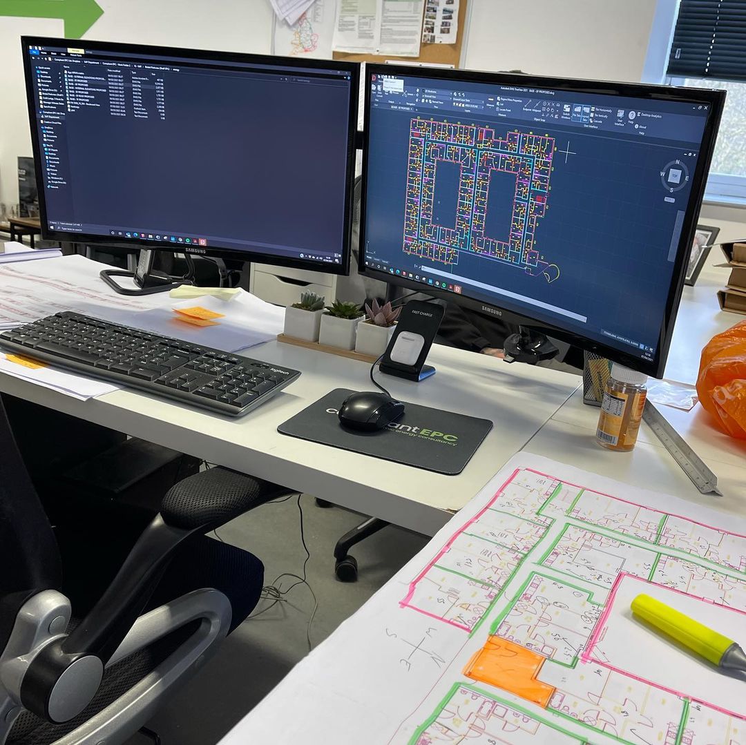 CompliantEpc's tweet image. Its a big week in the office!🌱

We have the team working on a massive project consisting of 162 flats that have been converted from offices in Bristol.

We&apos;re all working hard to get this completed as soon as possible💪

#work #office #hardwork #estateagents #sap #energy #epc