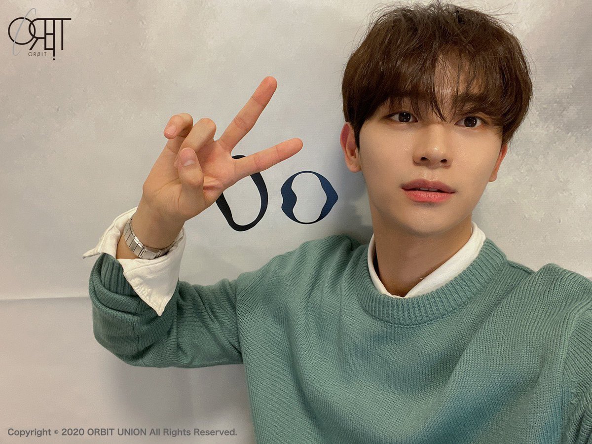 𝗆𝗈𝗆𝗈 🌙 on X: