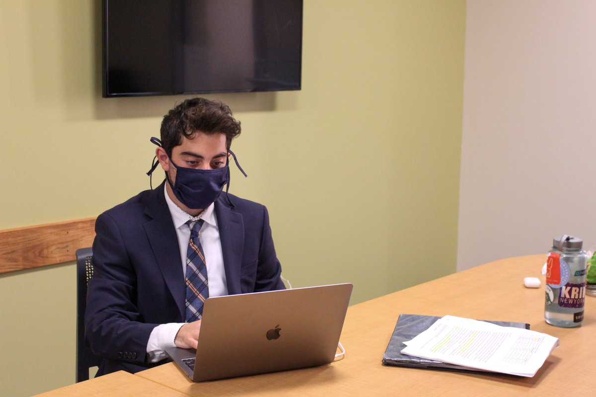 UVM Grossman tweet media