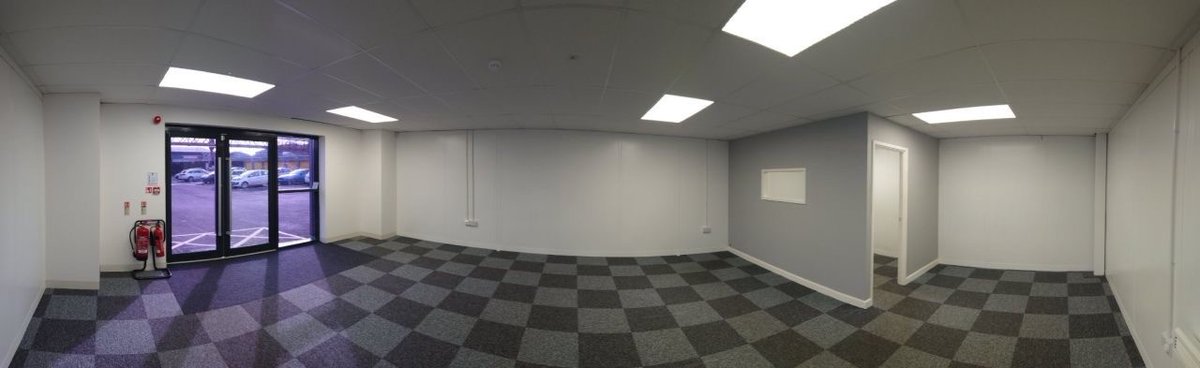 StorageBolton's tweet photo. AVAILABLE NOW! TRADE COUNTERS 650-1400SQFT!
✅Delivery acceptance
✅Free Parking
✅5G WiFi
✅Shared kitchen facilities
✅Lighting &amp; power 
ALL INCLUDED IN ONE FIXED RATE!! Call us today on 01204 869130 to arrange your viewing!
#OfficeSpace #Retail #ForRent https://t.co/uW3UJEcr2B