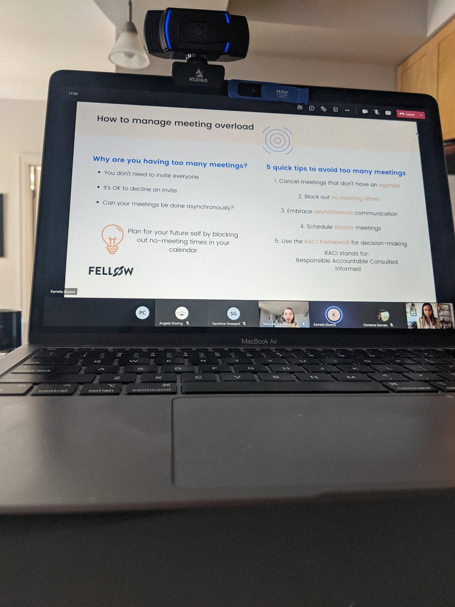 kamelanizio's tweet photo. My very first lunch &amp; learn! 💭

Had a great time sharing meeting productivity tips with @ManuelaBarcenas for the @COPAnational team! Thanks @SharonKCheung for the opportunity☺️! https://t.co/s883zFcyeJ