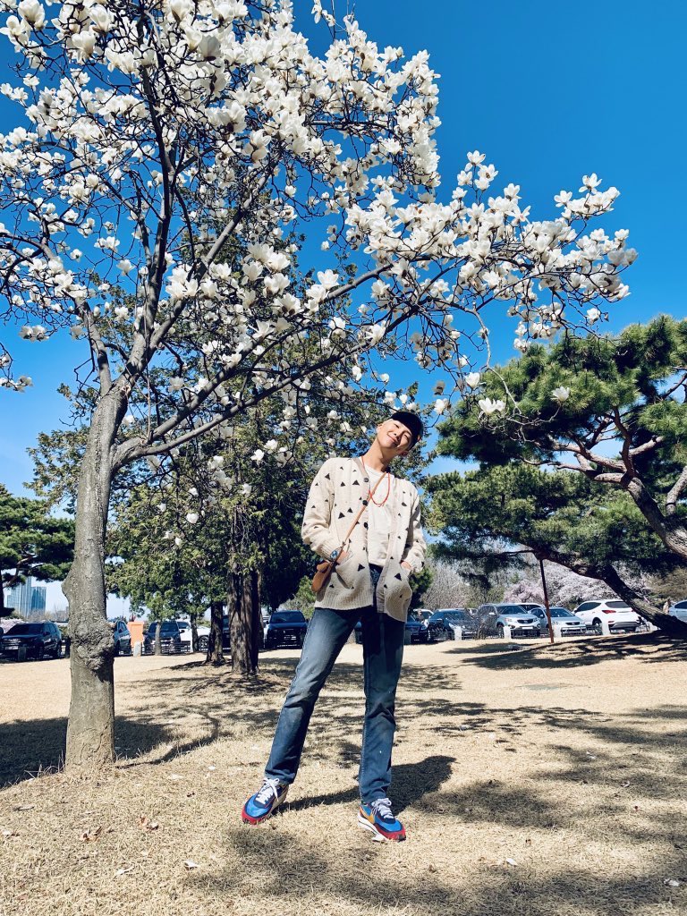 Namjooning- "the act of living as Kim Namjoon; taking walks through parks, admiring nature, hanging out with crabs, and having fun with friends.”   - a healing thread :