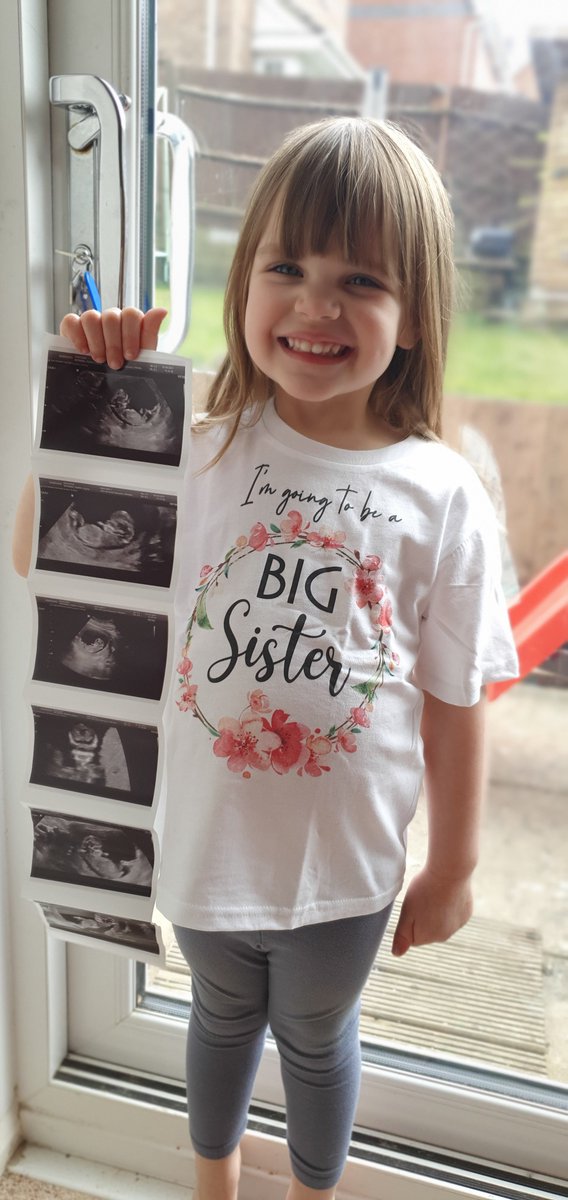 Moonflower and Me 🌙🖤 tweet media