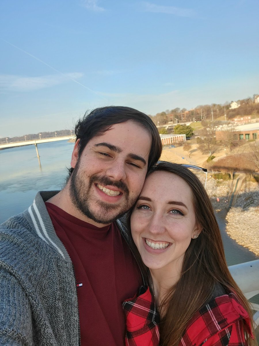 PeterAClements's tweet image. She's my best friend❤ @LaurenFlippo